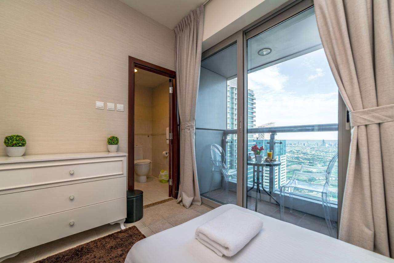 Yanjoon Holiday Homes - Princess Tower Apartments Dubai Esterno foto